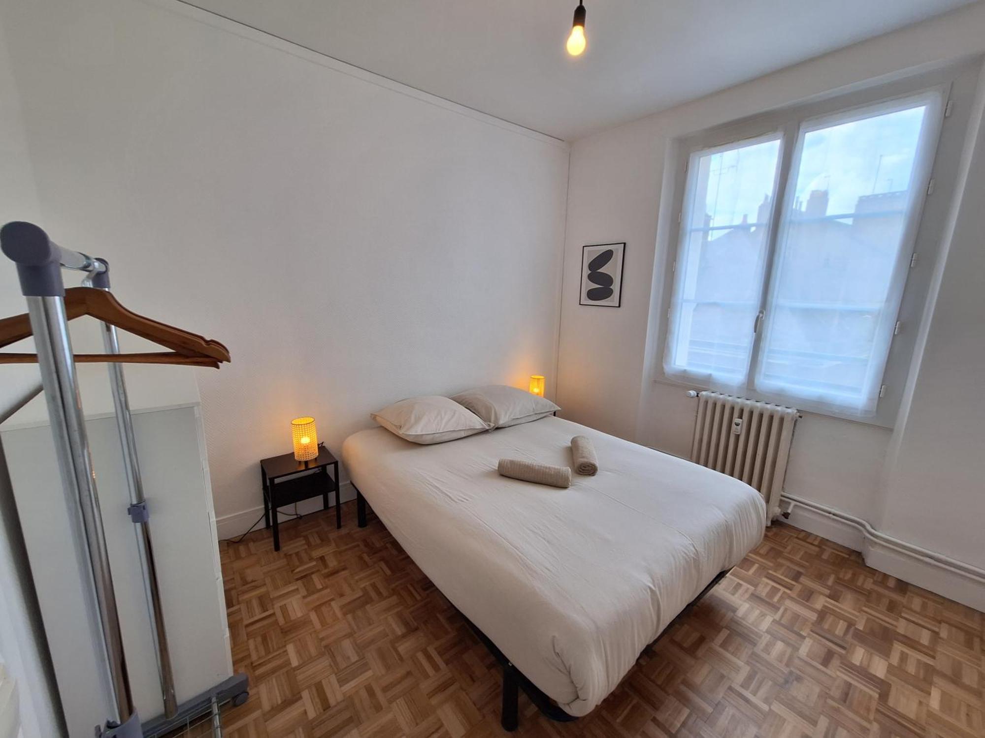 2 Appartements 6 Personnes Orleans Centre - Proche Gare Sncf Extérieur photo