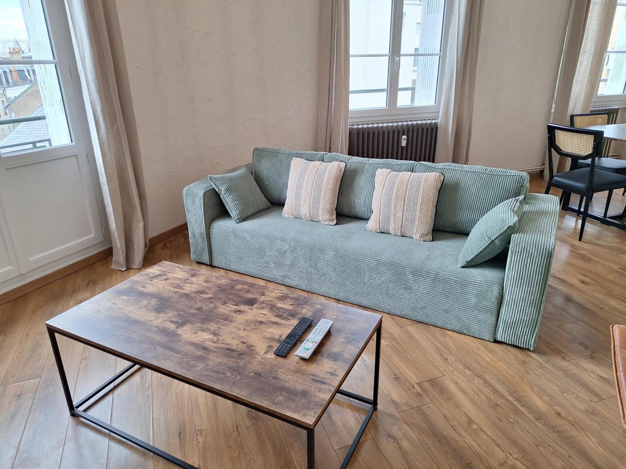 2 Appartements 6 Personnes Orleans Centre - Proche Gare Sncf Extérieur photo